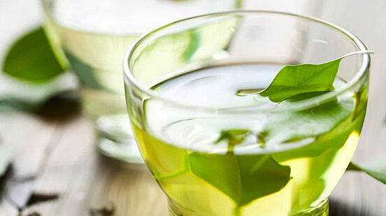 Green tea is an extremely healthy drink consumed in the Japanese diet. 