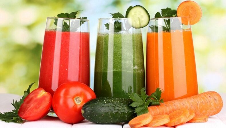 Low-calorie vegetable juice in the diet menu
